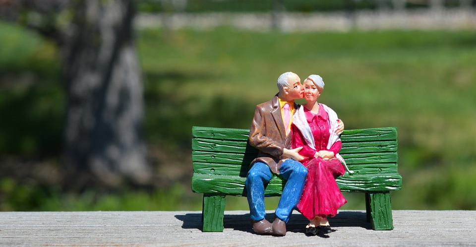 50th-anniversary-gifts-for-parents