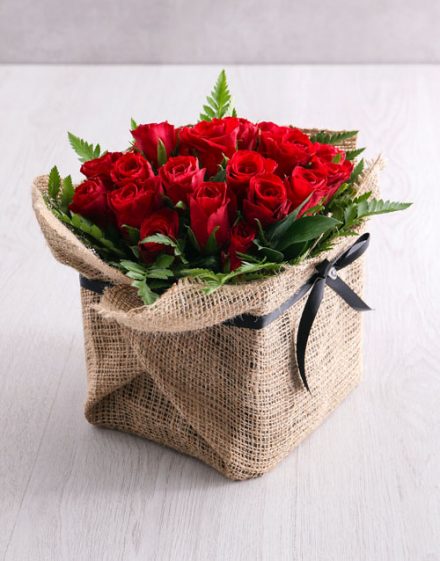 Romantic Red Rose Arrangement