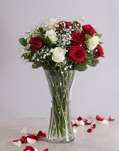 birthday Full Red and White Roses in a Vase