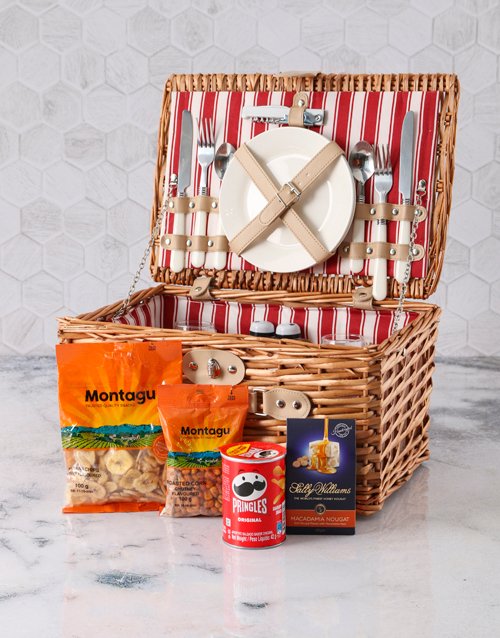 Bursting With Bites Picnic Hamper