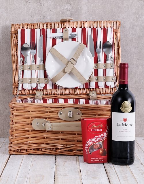 La Motte and Lindt Picnic Basket