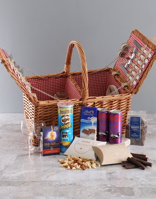 Four Person Red Picnic Basket