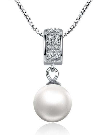 Timeless Elegance Pearl Necklace